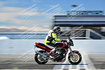 media/Mar-25-2024-Moto Forza (Mon) [[8d4319bd68]]/4-Novice Group/Session 4 Front Straight Speed Pans/